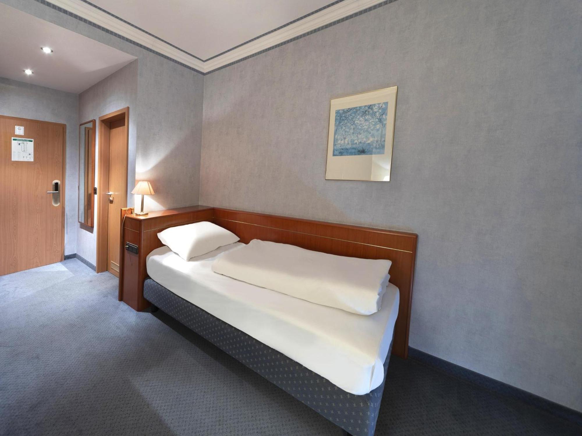 B&B Hotel Gotha-Hbf المظهر الخارجي الصورة