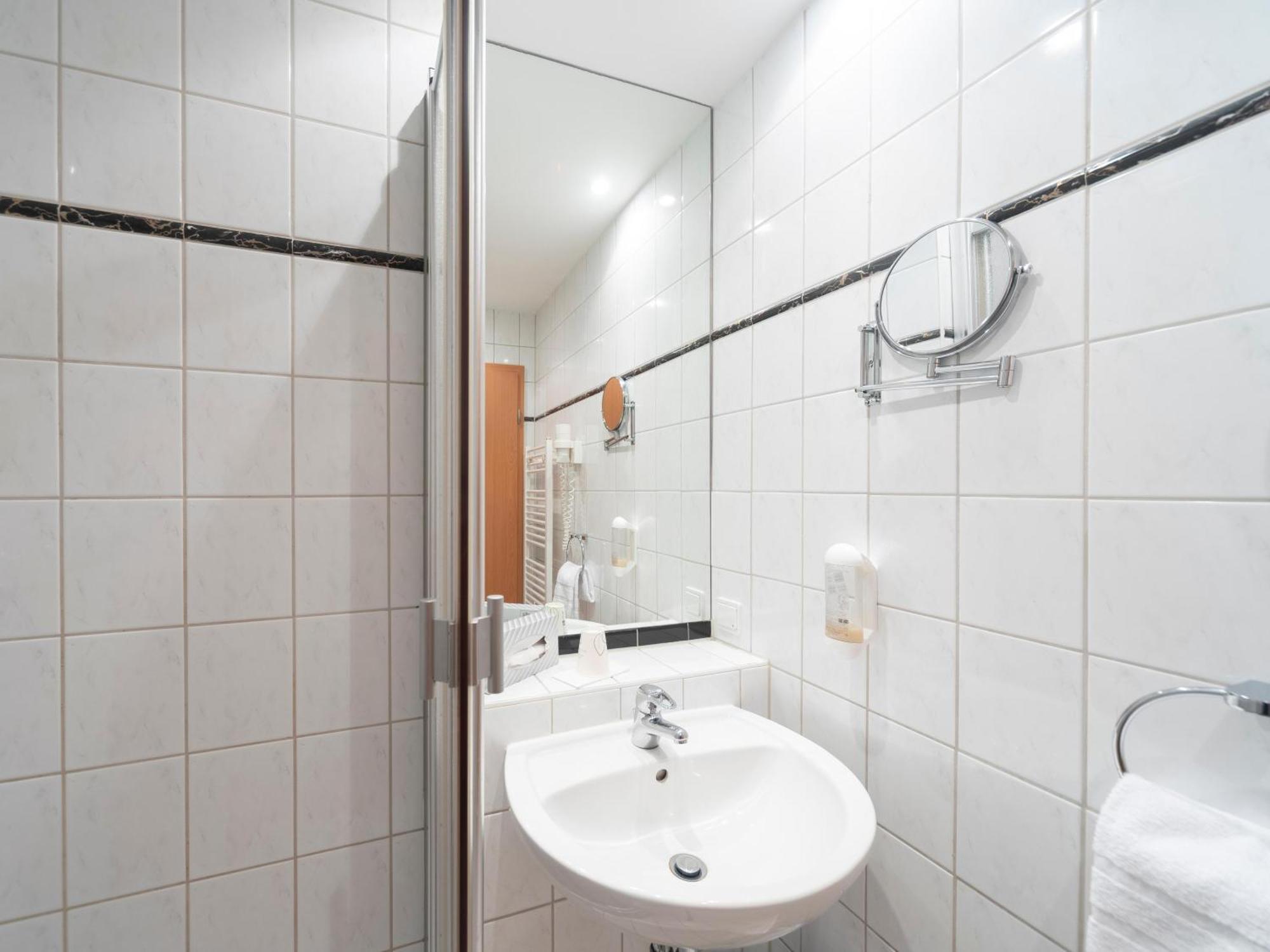 B&B Hotel Gotha-Hbf المظهر الخارجي الصورة